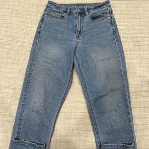 american eagle mom jean, mid wash